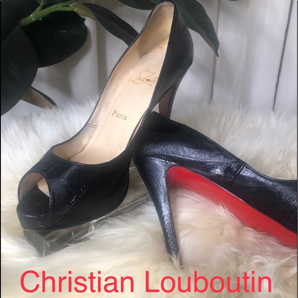 Christian Louboutin open toe black 39